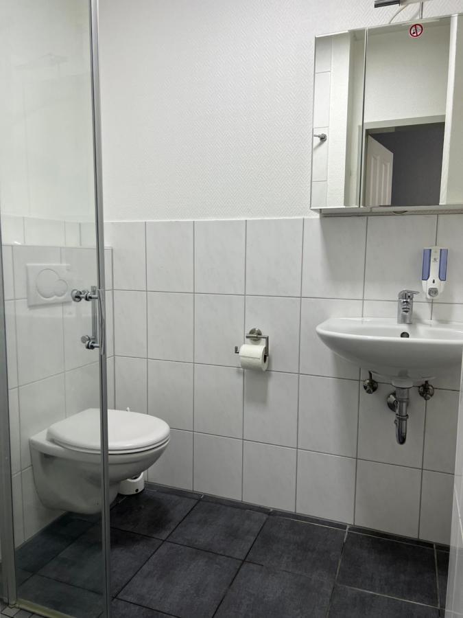 Motel Am Outletcenter Neumunster Bagian luar foto