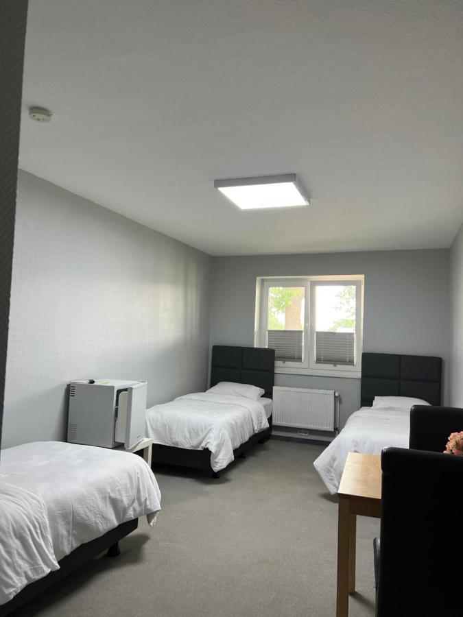 Motel Am Outletcenter Neumunster Bagian luar foto